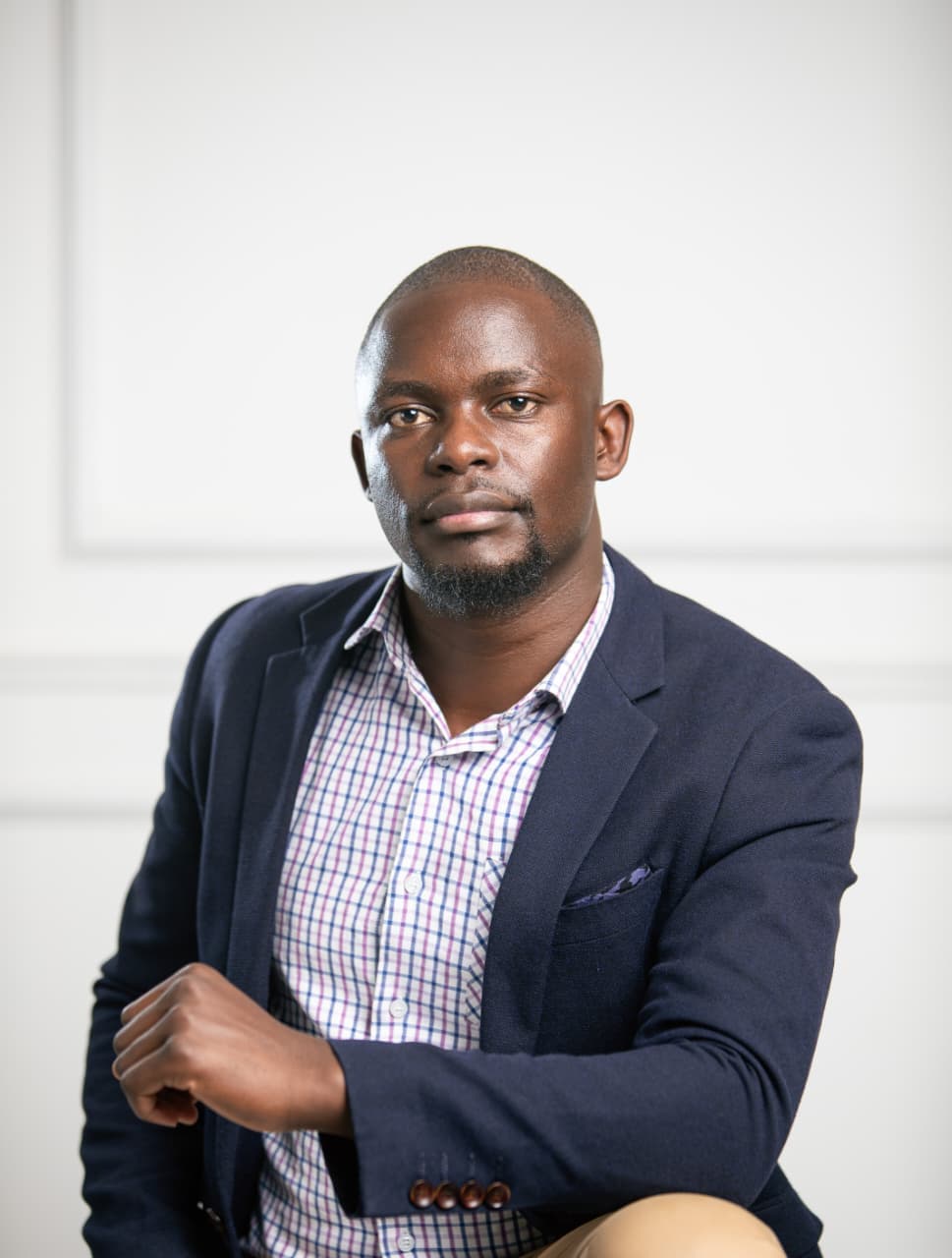Portrait of CPA Dauglas Muhati, Lead Consultant at Nevens Consulting EA.